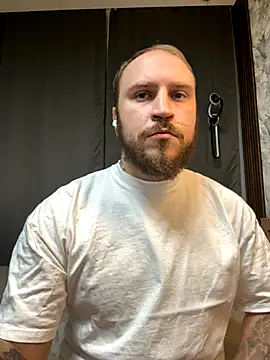  XxX-XxX  online show from September 24, 2025, 5:08 pm