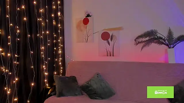 miuri miy online show from February 26, 2025, 4:16 pm