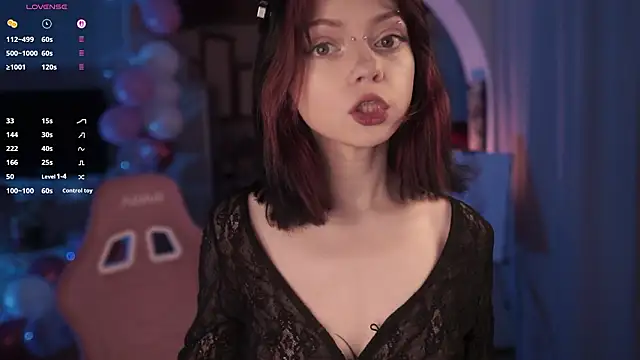 Snapshot of miuri_miy chatting on February 5, 2026, 6:26 pm miuri miy online show from February 5, 2026, 6:26 pm