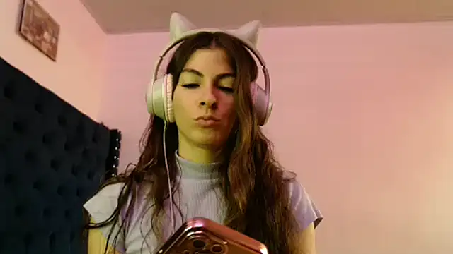 Snapshot of MARIELSINS_AND_DAIKIJACK chatting on February 23, 2025, 8:11 pm MARIELSINS AND DAIKIJACK online show from February 23, 2025, 8:11 pm