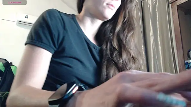 Snapshot of MARIELSINS_AND_DAIKIJACK chatting on November 5, 2025, 10:46 pm MARIELSINS AND DAIKIJACK online show from November 5, 2025, 10:46 pm