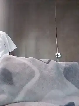 LaneYam online show from March 9, 2026, 7:23 am