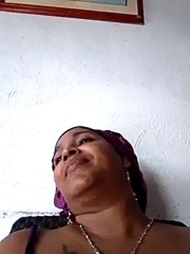 Snapshot of Teresa_mm chatting on November 12, 2025, 4:11 pm Teresa mm online show from November 12, 2025, 4:11 pm