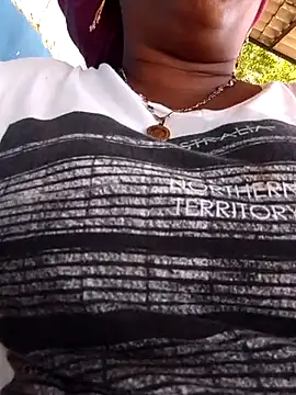 Snapshot of Teresa_mm chatting on November 1, 2025, 4:45 pm Teresa mm online show from November 1, 2025, 4:45 pm