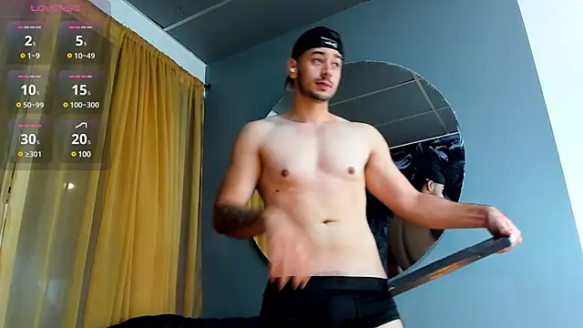 Salvatore costa online show from March 15, 2025, 8:43 pm