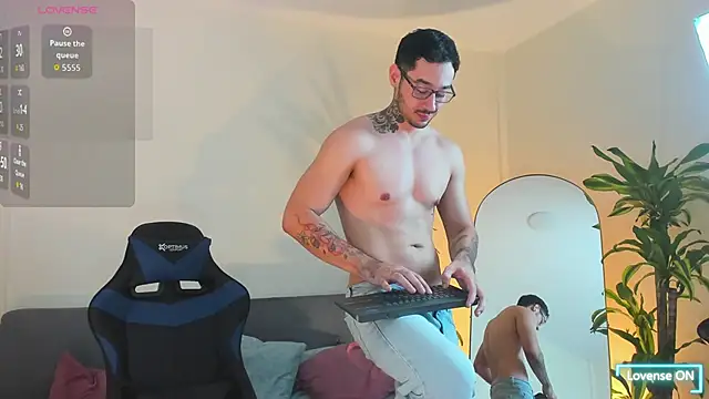 Salvatore costa online show from September 26, 2025, 3:35 am