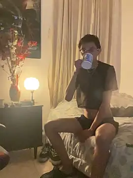 Snapshot of darkdesire_01 chatting on January 25, 2025, 1:32 am darkdesire 01 online show from January 25, 2025, 1:32 am