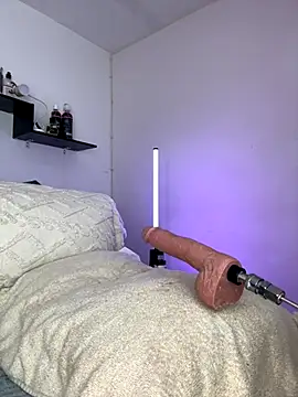 Snapshot of darkdesire_01 chatting on October 9, 2025, 3:40 am darkdesire 01 online show from October 9, 2025, 3:40 am