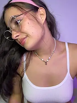 baaby-miiaa online show from February 25, 2026, 3:40 am