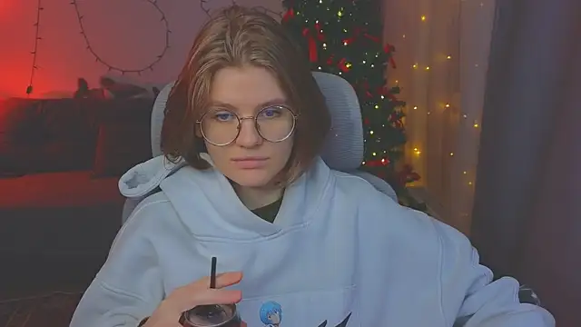 Snapshot of _JessieVibes chatting on January 6, 2026, 2:43 pm JessieVibes online show from January 6, 2026, 2:43 pm