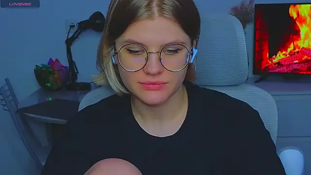 Snapshot of _JessieVibes chatting on February 19, 2025, 7:37 pm JessieVibes online show from February 19, 2025, 7:37 pm