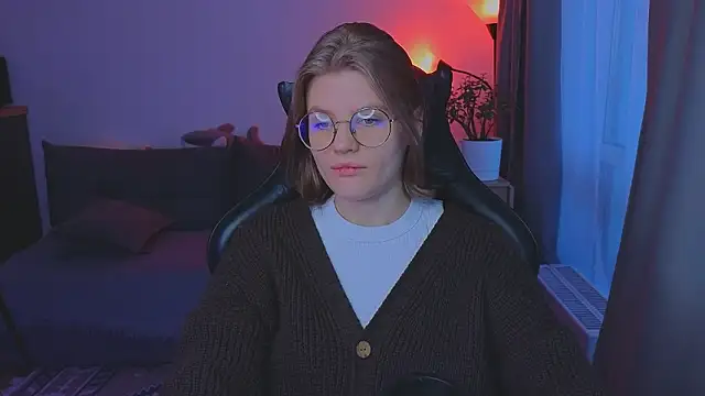 Snapshot of _JessieVibes chatting on February 17, 2026, 2:14 pm JessieVibes online show from February 17, 2026, 2:14 pm