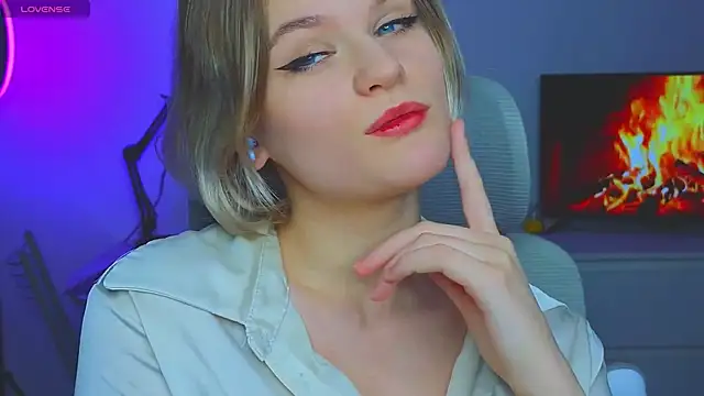 Snapshot of _JessieVibes chatting on February 6, 2025, 4:14 pm JessieVibes online show from February 6, 2025, 4:14 pm