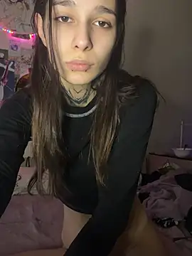 Snapshot of mollyEXD chatting on March 2, 2025, 9:19 pm mollyEXD online show from March 2, 2025, 9:19 pm