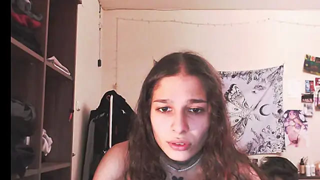 Snapshot of mollyEXD chatting on September 26, 2025, 8:16 pm mollyEXD online show from September 26, 2025, 8:16 pm