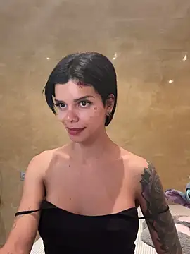 Rosariolovex online show from February 3, 2025, 1:51 pm