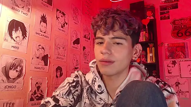 Snapshot of Mickey_Magic chatting on February 26, 2025, 1:00 pm Mickey Magic online show from February 26, 2025, 1:00 pm