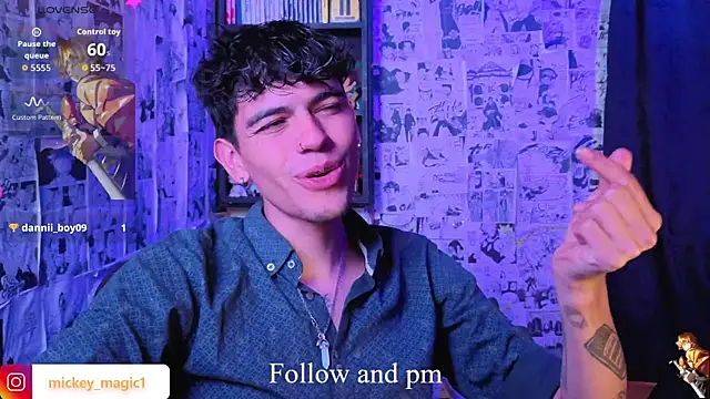 Snapshot of Mickey_Magic chatting on February 13, 2026, 6:13 am Mickey Magic online show from February 13, 2026, 6:13 am