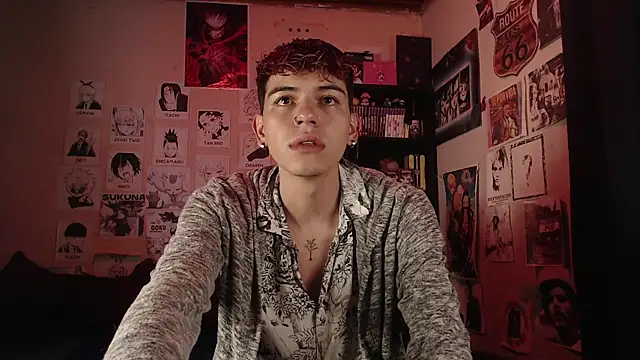 Snapshot of Mickey_Magic chatting on March 20, 2025, 5:57 am Mickey Magic online show from March 20, 2025, 5:57 am