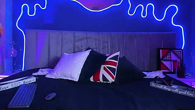 Snapshot of JeanneSabatier chatting on January 31, 2026, 8:07 pm JeanneSabatier online show from January 31, 2026, 8:07 pm