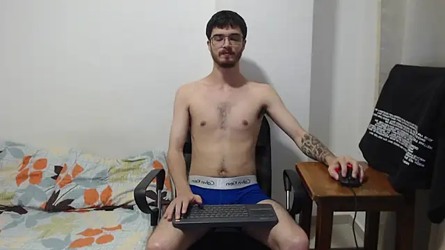 Aleex Miller online show from November 13, 2025, 12:58 am