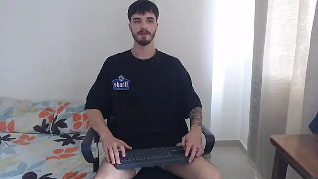 Aleex Miller online show from December 2, 2025, 2:30 pm