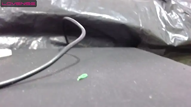 Snapshot of Solera_Red chatting on March 6, 2025, 8:48 pm Solera Red online show from March 6, 2025, 8:48 pm