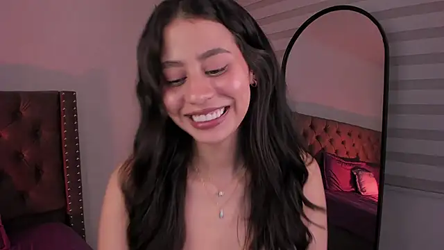 hannah brady online show from February 11, 2025, 12:17 am