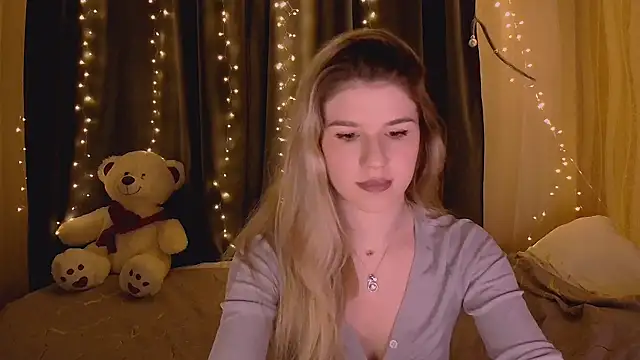 Melissa smith  online show from February 15, 2026, 8:30 pm