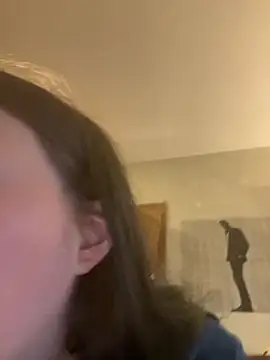 VenusandIppy online show from October 29, 2025, 8:08 pm