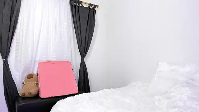 Snapshot of ashanty_b5 chatting on May 15, 2026, 10:52 pm ashanty b5 online show from May 15, 2026, 10:52 pm