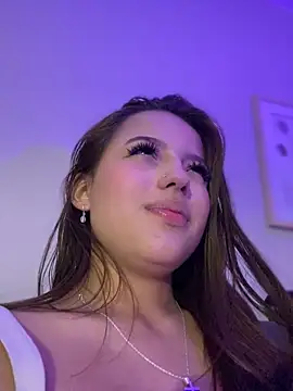 Snapshot of Sofia18_pinkk chatting on March 2, 2025, 9:10 am Sofia18 pinkk online show from March 2, 2025, 9:10 am