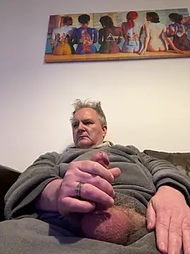 Snapshot of Paolo7619 chatting on March 24, 2026, 5:46 pm Paolo7619 online show from March 24, 2026, 5:46 pm