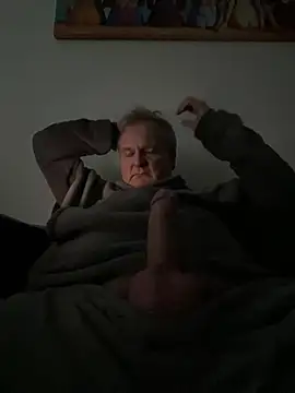 Snapshot of Paolo7619 chatting on March 21, 2026, 6:25 am Paolo7619 online show from March 21, 2026, 6:25 am