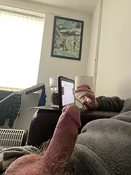 Snapshot of Paolo7619 chatting on April 15, 2026, 2:54 pm Paolo7619 online show from April 15, 2026, 2:54 pm