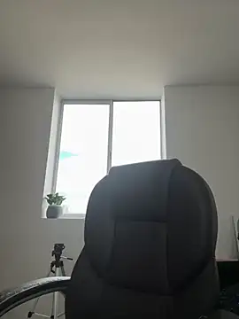 Snapshot of Michell_sr chatting on October 18, 2025, 8:22 pm Michell sr online show from October 18, 2025, 8:22 pm