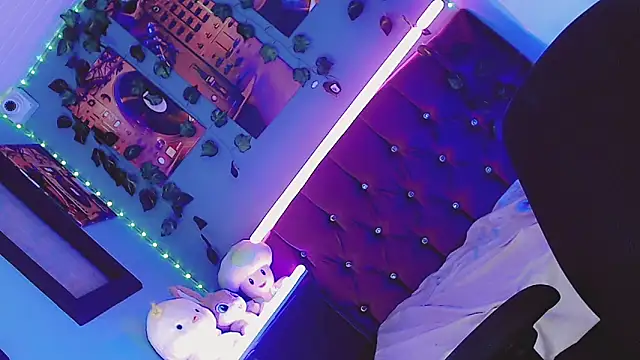 Snapshot of Arlet_Zenere chatting on February 13, 2025, 7:13 am Arlet Zenere online show from February 13, 2025, 7:13 am