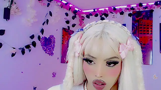 Snapshot of Arlet_Zenere chatting on March 22, 2025, 6:43 am Arlet Zenere online show from March 22, 2025, 6:43 am