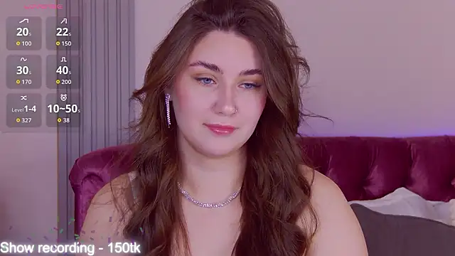 KiraBarlows online show from February 2, 2026, 8:30 pm