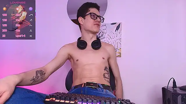 wolfandsky online show from March 4, 2026, 11:51 am