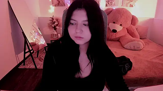 Snapshot of DiaAngell chatting on May 24, 2026, 7:36 pm DiaAngell online show from May 24, 2026, 7:36 pm