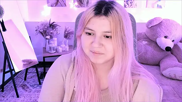 DiaAngell online show from February 8, 2026, 7:22 pm