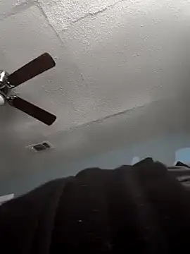 Snapshot of Burrrucecold00 chatting on February 23, 2025, 7:28 pm Burrrucecold00 online show from February 23, 2025, 7:28 pm