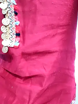 Snapshot of Leoni_G chatting on December 14, 2025, 6:08 am Leoni G online show from December 14, 2025, 6:08 am