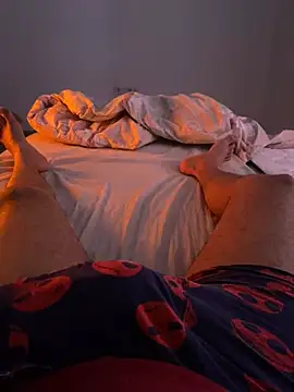 atesliskc online show from February 10, 2025, 10:51 pm