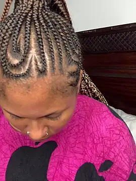 madell online show from March 19, 2026, 3:28 am