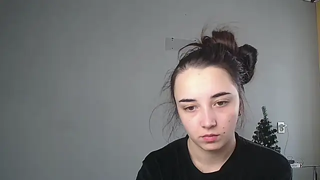 Snapshot of Eva_Gloryy chatting on January 14, 2026, 10:08 am Eva Gloryy online show from January 14, 2026, 10:08 am