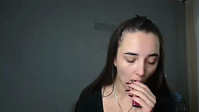 Snapshot of Eva_Gloryy chatting on October 30, 2025, 8:23 am Eva Gloryy online show from October 30, 2025, 8:23 am