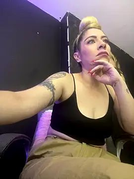 Snapshot of viktoria_davis_ chatting on September 9, 2025, 1:16 am viktoria davis online show from September 9, 2025, 1:16 am