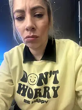 Snapshot of viktoria_davis_ chatting on November 27, 2025, 12:22 am viktoria davis online show from November 27, 2025, 12:22 am